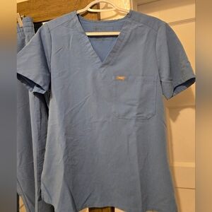 Figs Men's Sky Blue V-Neck Shirt